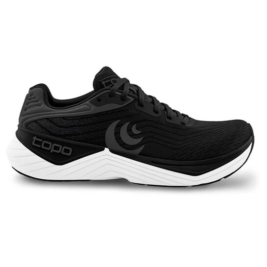 Topo Women's Ultrafly 5 Running Shoes Black/White 10